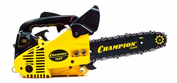 Бензопила Champion 125T-10: малогабаритная модель с универсальными свойствами