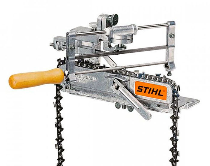 Запуск бензопилы Stihl