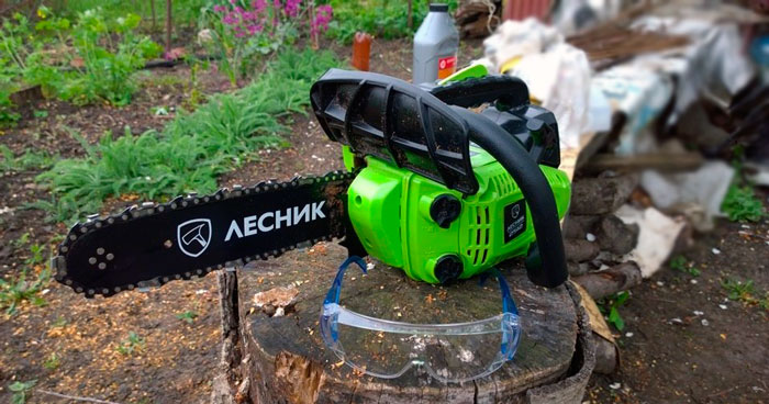 Бензопила Лесник 2512